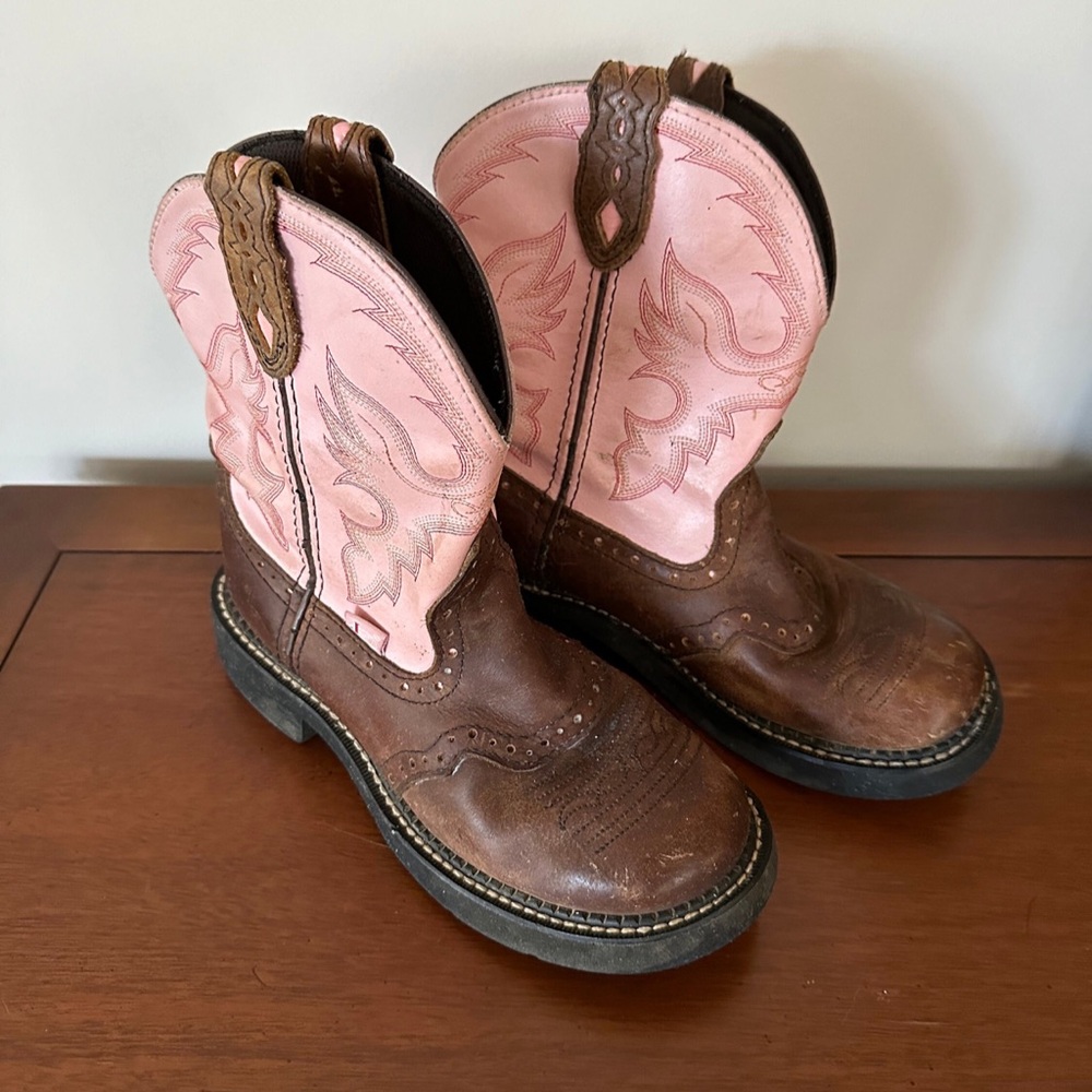 Pink and Brown Justin Western Boots 6.5 B